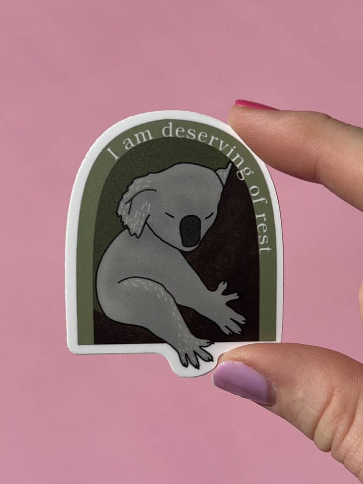 Autocollant koala « Je mérite le repos » pour la vente par Uplifter Sticker