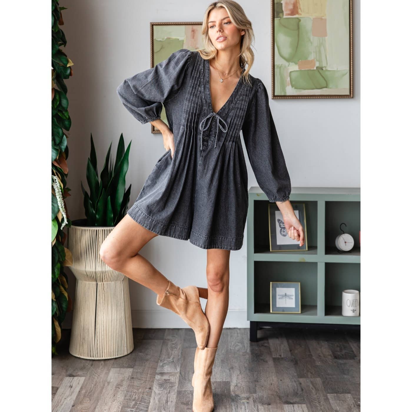 Veveret - Wholesale Romper - Women's - V-neck Puff Sleeve Denim Romper6