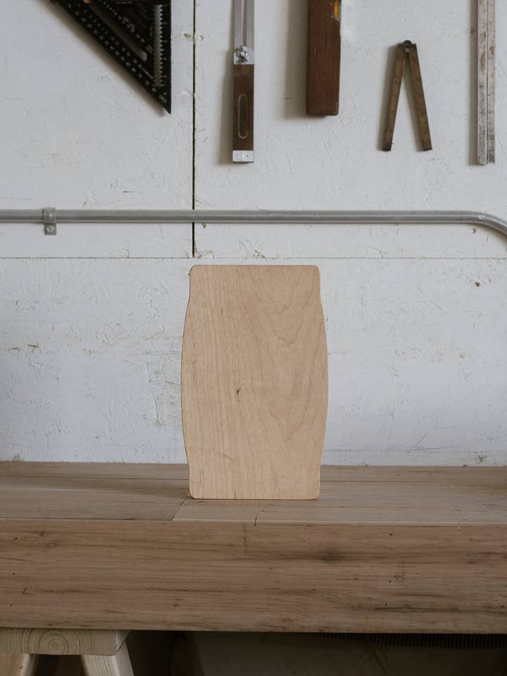 no.7 | arched edge cutting board for wholesale by TIMBERMADE