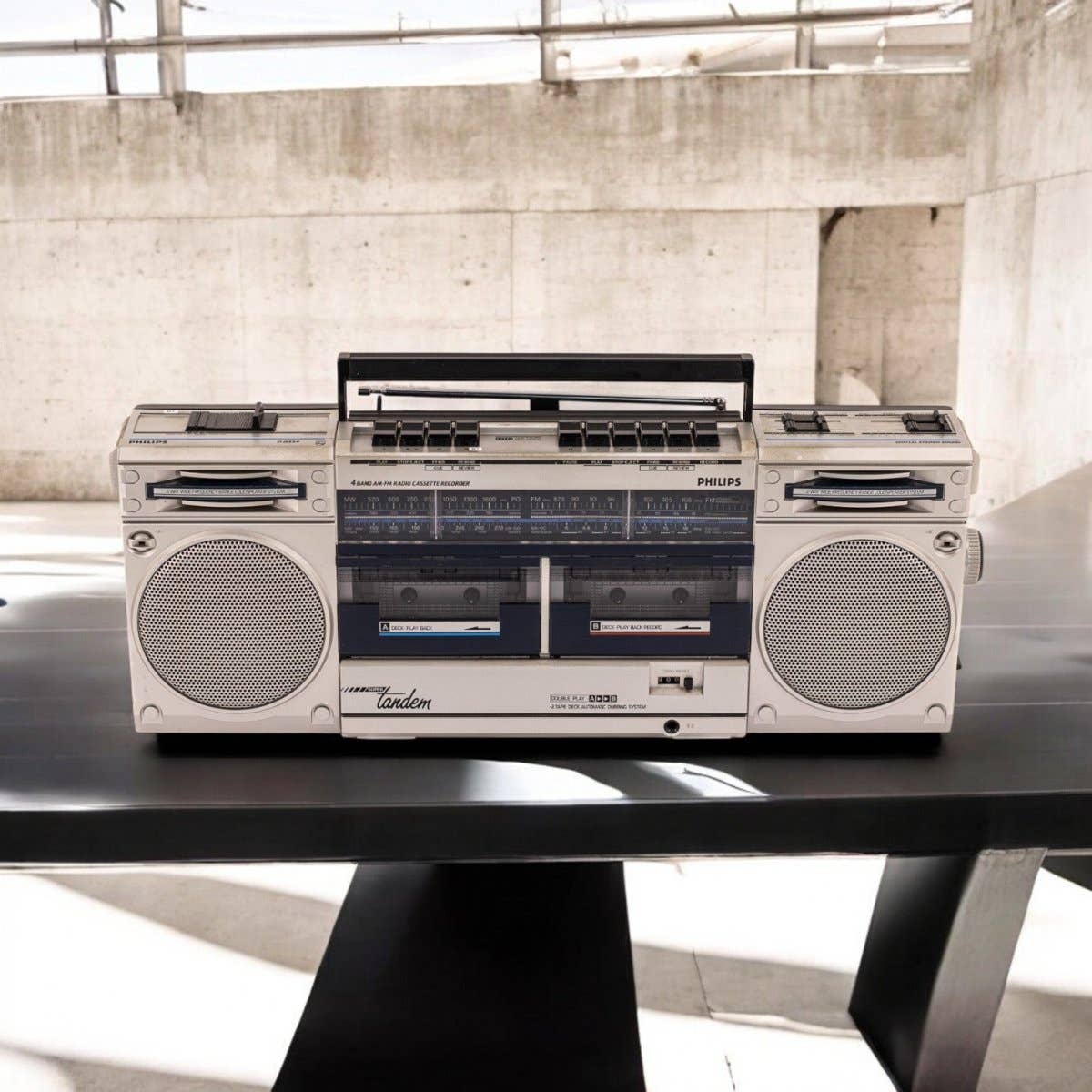 A.bsolument - Wholesale Speakers - Philips Vintage 80's Bluetooth Boombox1