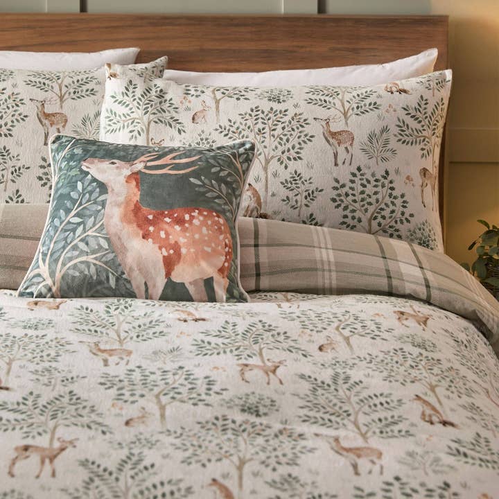 UW Home - Wholesale Bedding Set - Forest Animals Duvet Cover Set by D & D in Natural1