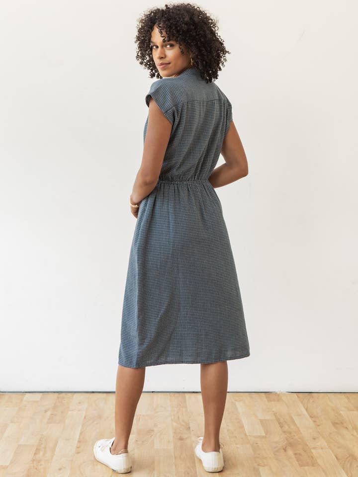 Navy Griglia Abito Lorane / Griglia Blu Navy in vendita all'ingrosso su Faire