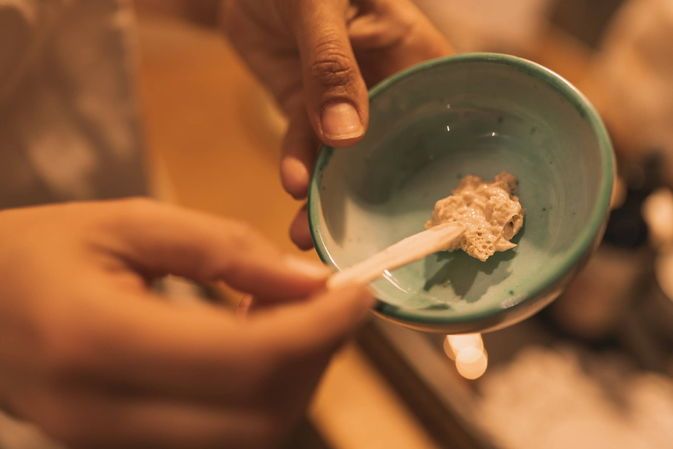 Cocoon’Essence - Wholesale Facial Exfoliant/Scrub - Certified organic sweet almond scrub cream4