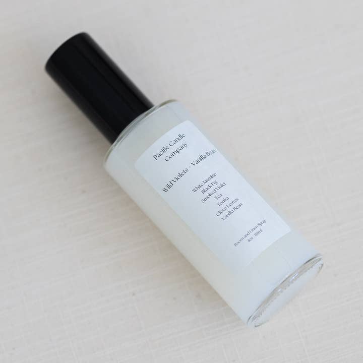 Wild Violets + Vanilla Bean Raumspray für den Großhandel von Pacific Candle Company