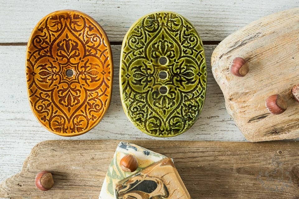 Danutė Murauskienė – wholesale Tvålhållare – Gröna och bruna tvålfat