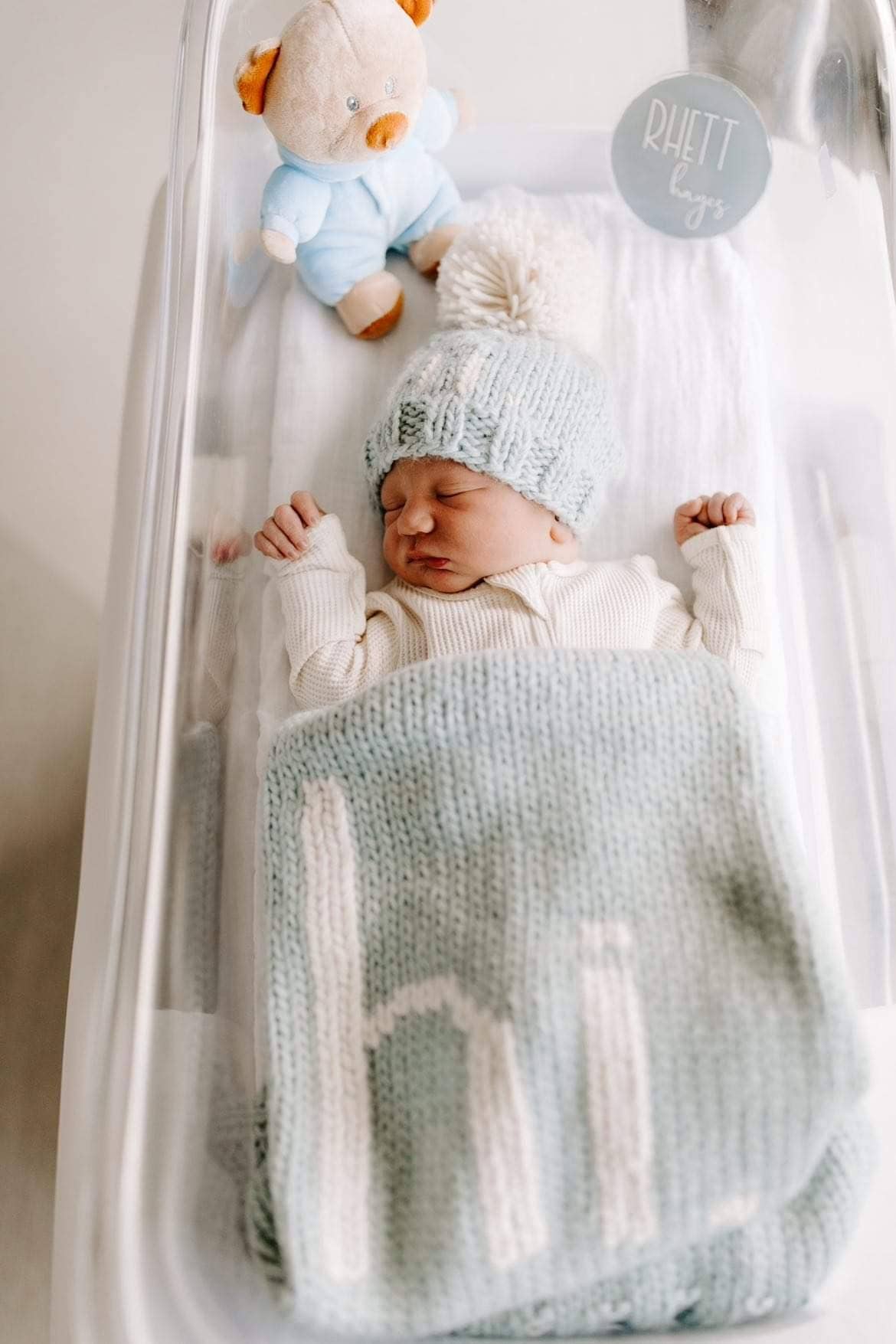 hi. Hand Knit Baby Blanket Surf Blue for wholesale on Faire4