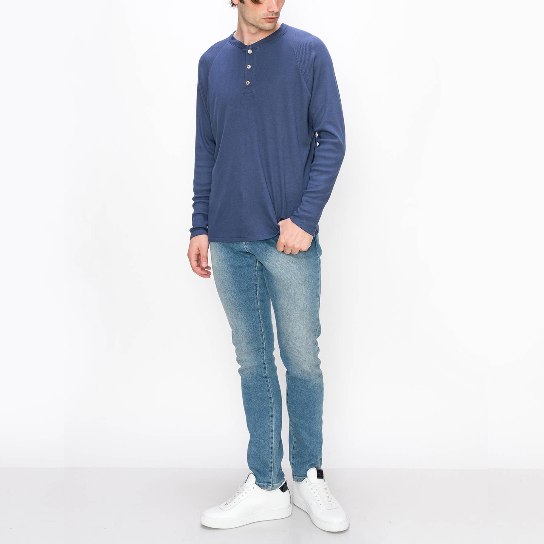 Coin 1804 - Wholesale T-Shirt - Men's - BABY THERMAL LONG SLEEVE HENLEY5