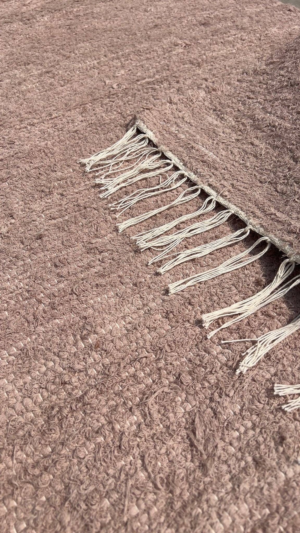 AFK Living - Wholesale Area Rug - Hand-woven recycled cotton rug AMALIA3