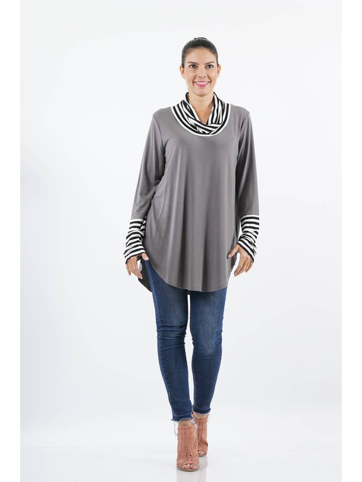 42POPS - Wholesale Tunic - Women's - .....SI-10952 Plus Striped Contrast Top Sample SALE3