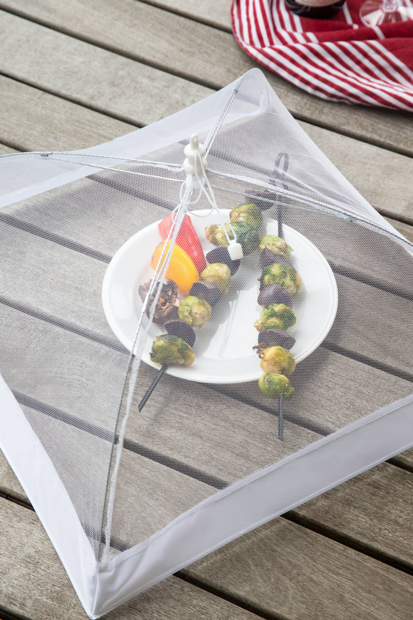 Fox Run Brands - Wholesale Kitchen Tool/Gadget - Fox Run Giant Square Food Umbrella, Mesh Screen, 18"2