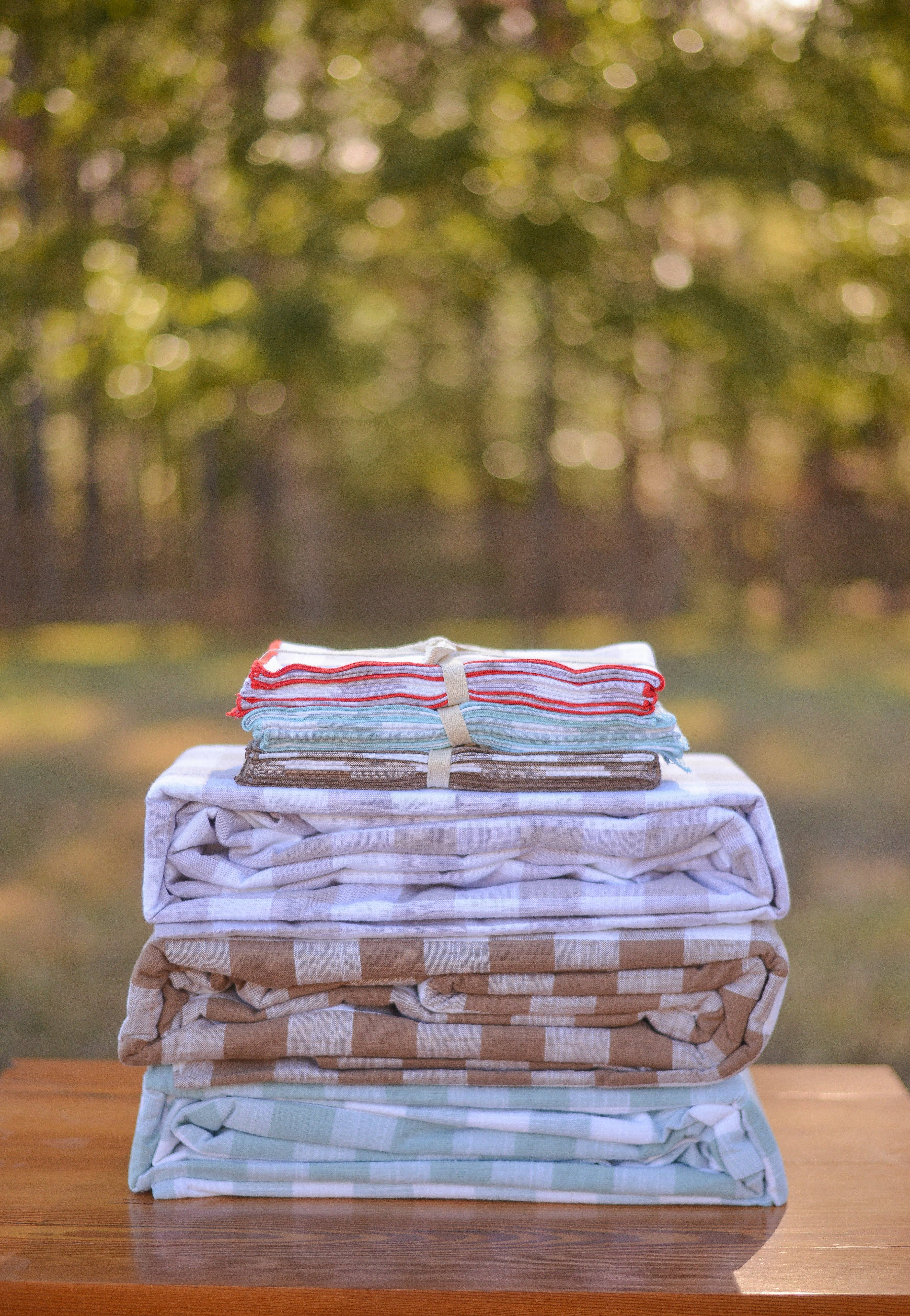 Maggie Griffin at Home - Wholesale Tablecloth - Everyday Linens Line- Check Linen Tablecloth1