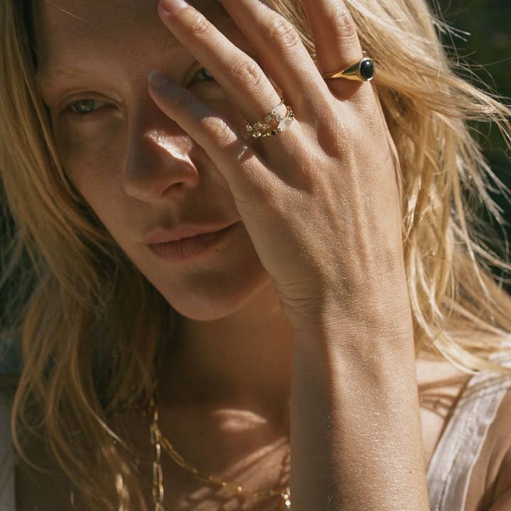 Studio Grun - Wholesale Multi-Stone Ring - Mona Ring in Moonstone + Black Spinel/Gold3