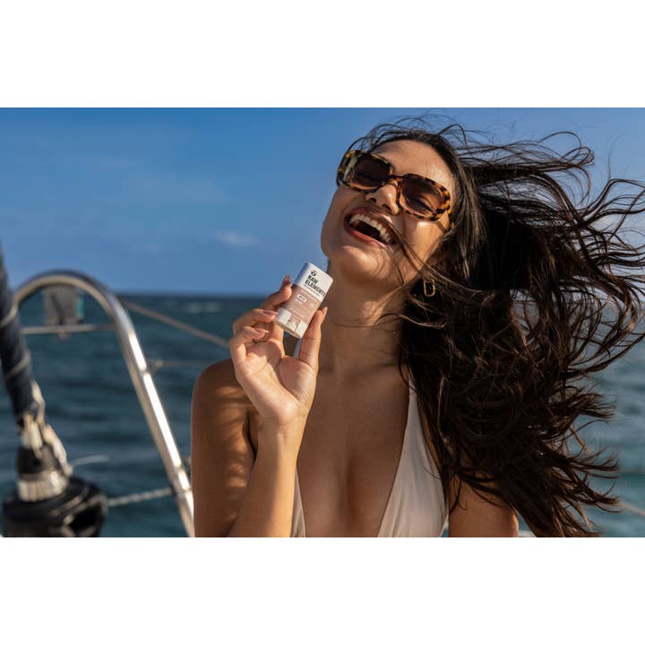 Raw Elements – Großhandel Sonnencremes – RAW ELEMENTS GETÖNTER BRONZE GESICHTSSTIFT LSF 303