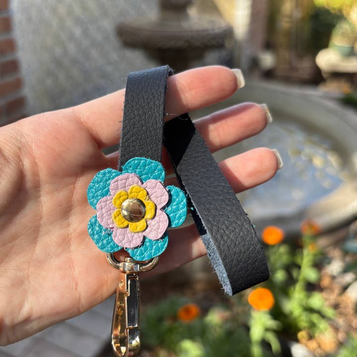 Lemonwood - Wholesale Phonecase Strap - Flower Power! Phone Wristlet5