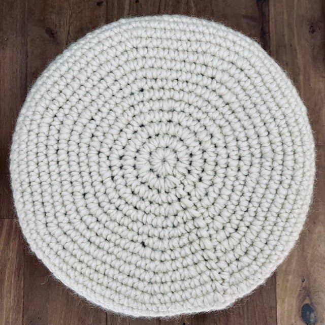 Luna-Leena - handmade in Nepal - Wholesale Stool - kidsstool with wool cover - off white - hand crochet wool4
