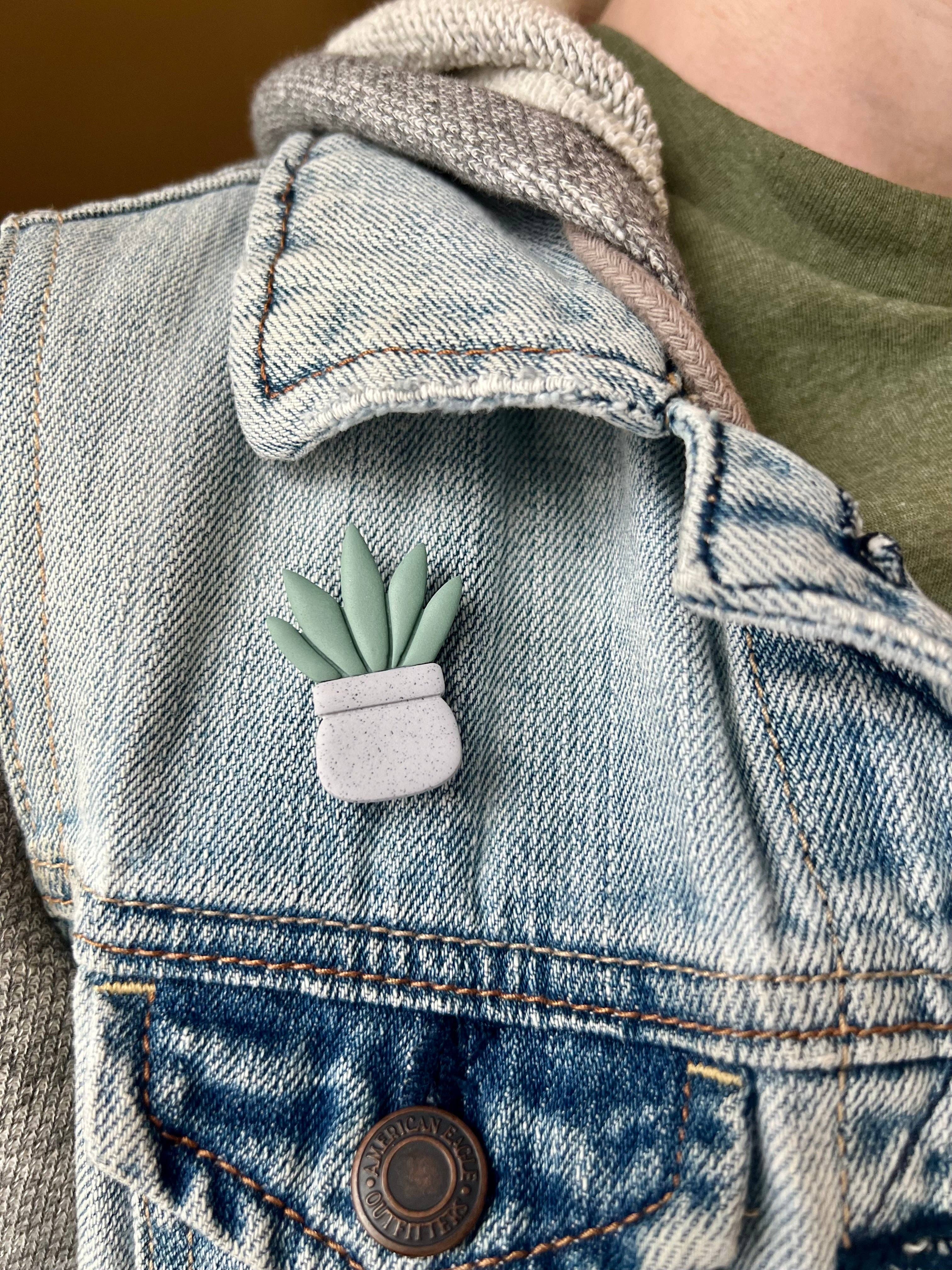 Hayden Handcraft - Wholesale Lapel Pin/Button - Succulent Pin0