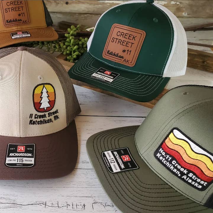 Mad River - Vendita all'ingrosso Cappellino  da camionista - Unisex - Cappello Richardson 112 Trucker con toppa quadrata personalizzata in similpelle6