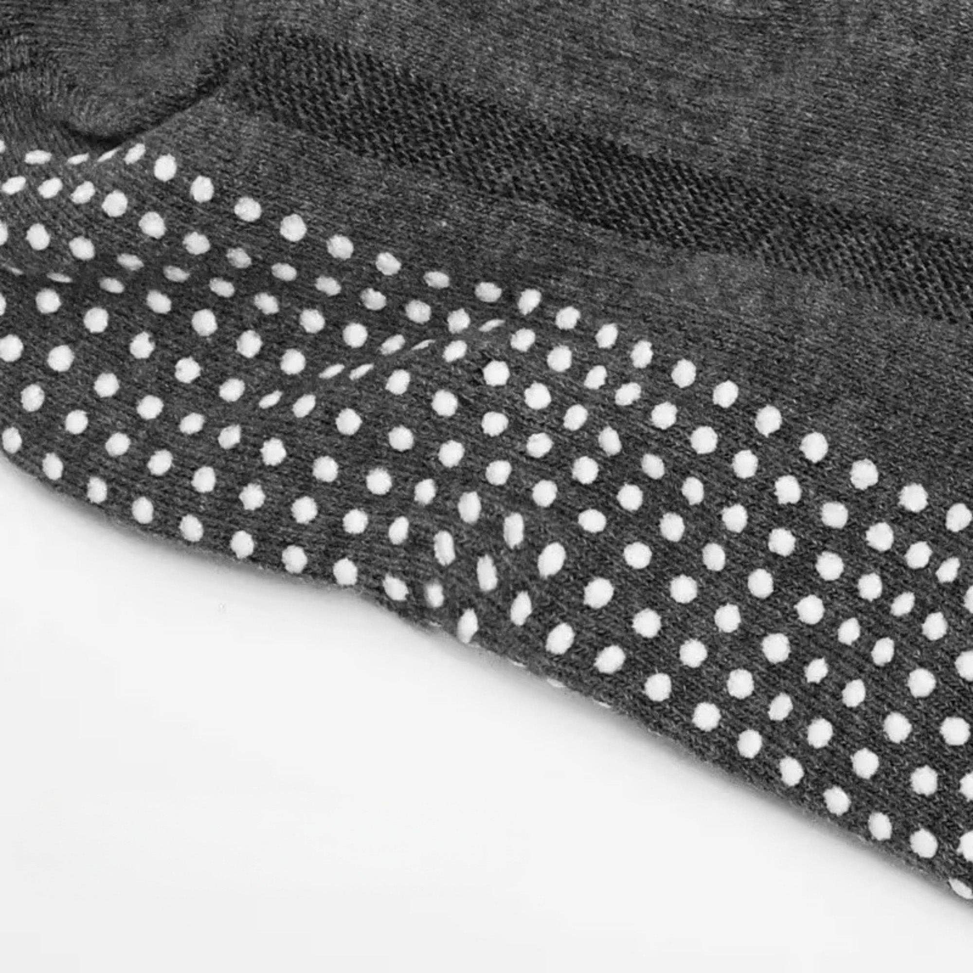 AK Brand – wholesale Socks – Men's – Men's Ankle Grip Socks 3-Pack with Textured Soles and Cushio2