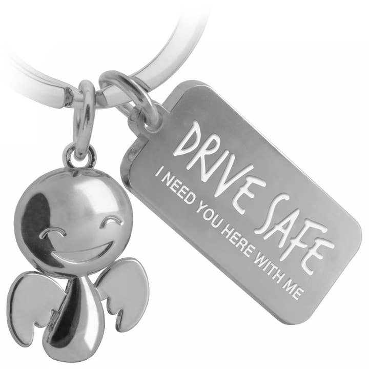 Sleutelhanger „Happy” beschermengel - geluksbrenger met tekstgravure „Drive safe” voor wholesale door FABACH – Die Schlüsselanhänger-Schmiede
