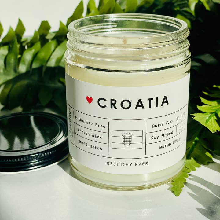 White Croatia Candle for wholesale on Faire1