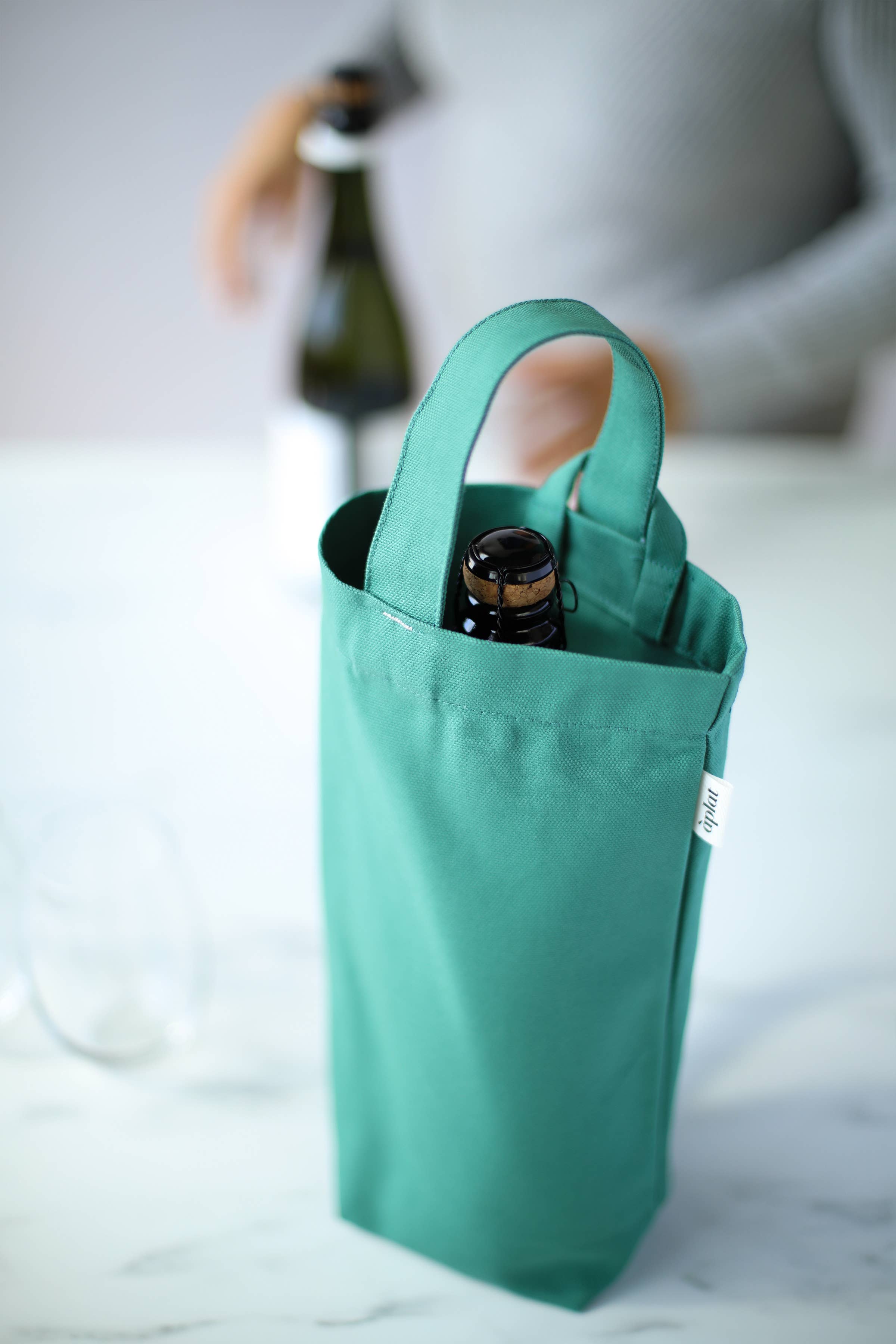 Aplat LLC - Wholesale Wine Tote - Vin Single Bottle Tote | Kale6