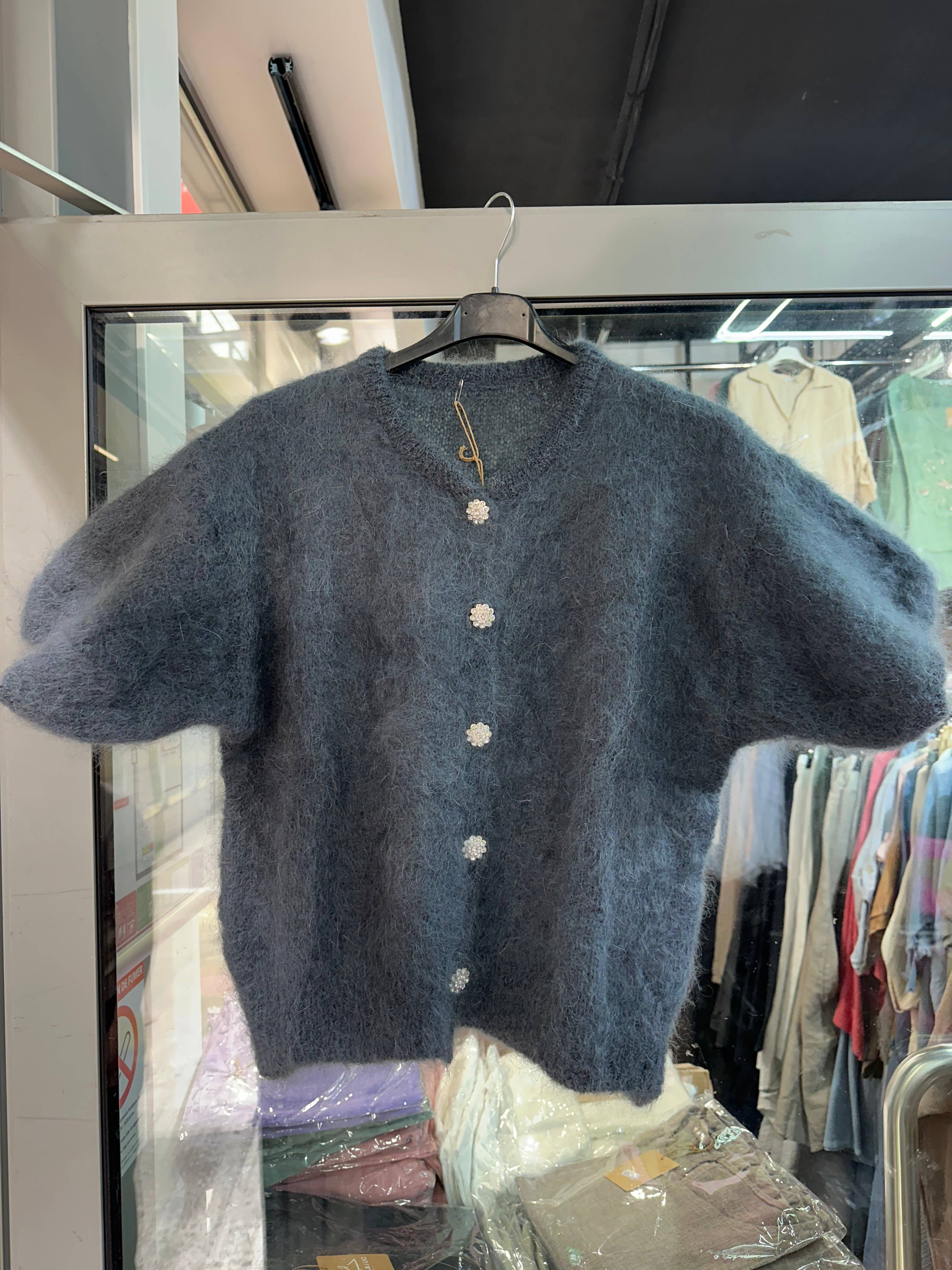 LÉA & LUC – wholesale Kofta - Dam – Mohairkofta med korta ärmar REF. 2157926