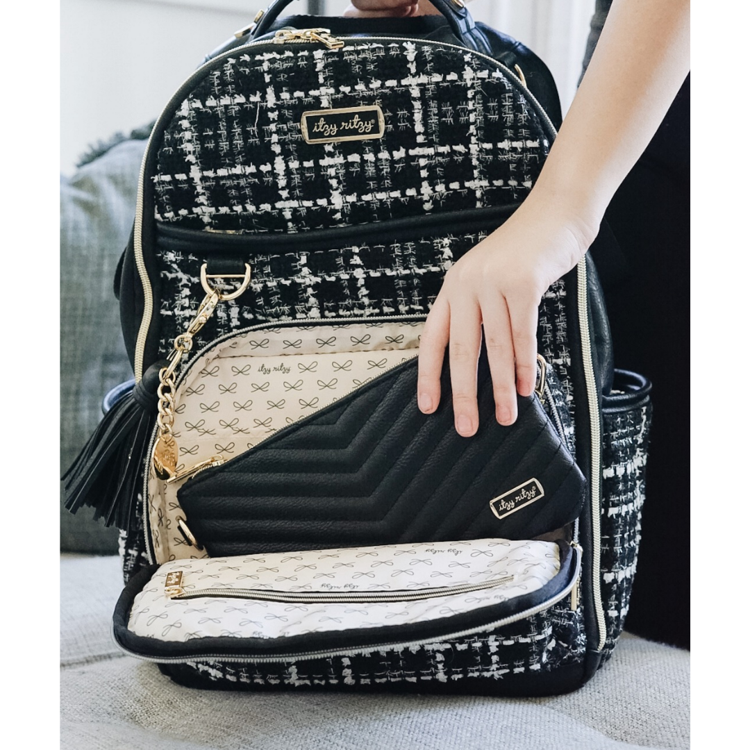 Itzy Ritzy - Wholesale Wallet - Women's - *OUTLET* Jetsetter Boss Pouch™ Wallet17