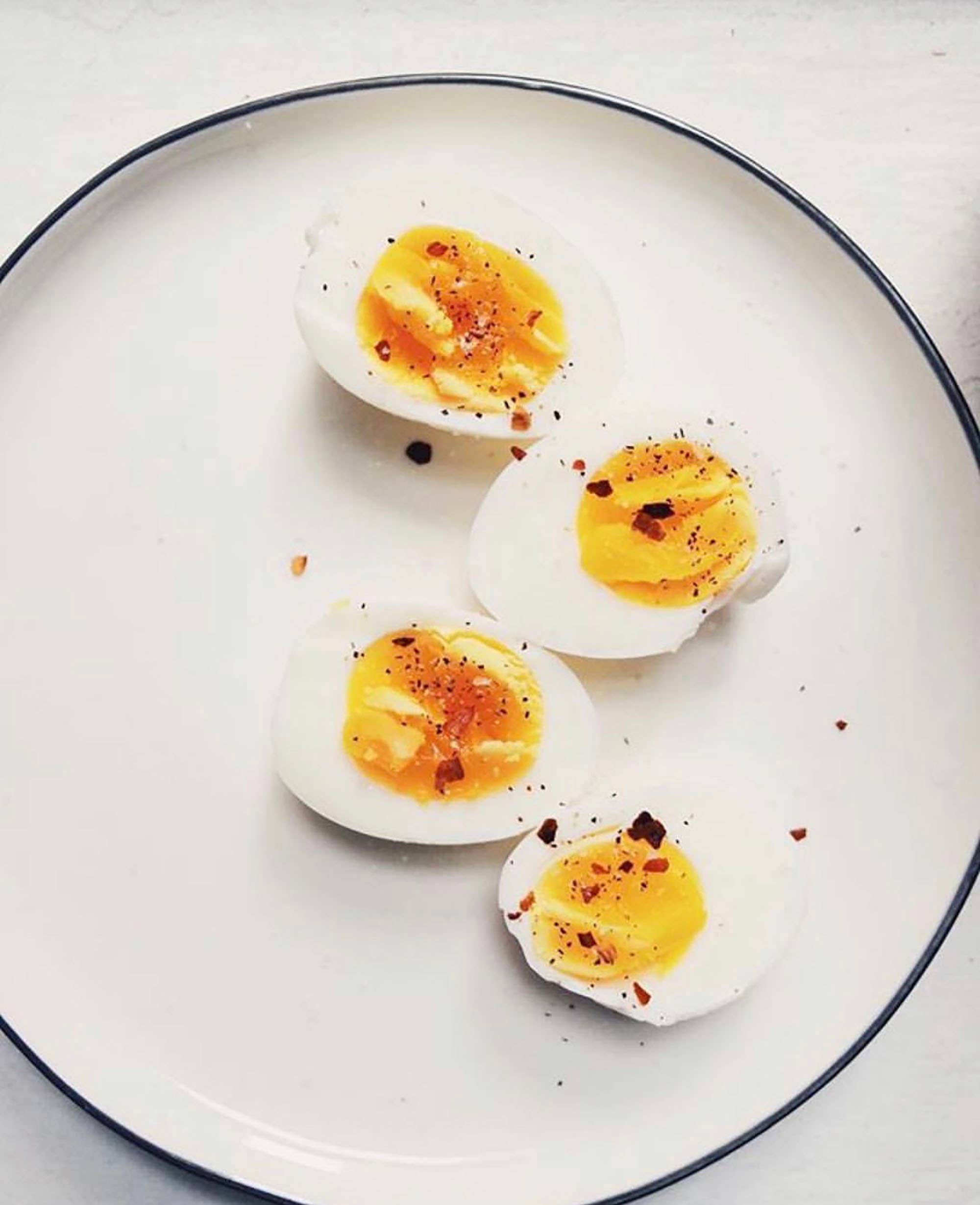 Canvas Home - Wholesale Dinner Plate - Abbesses Black Small Plates, Set of 44