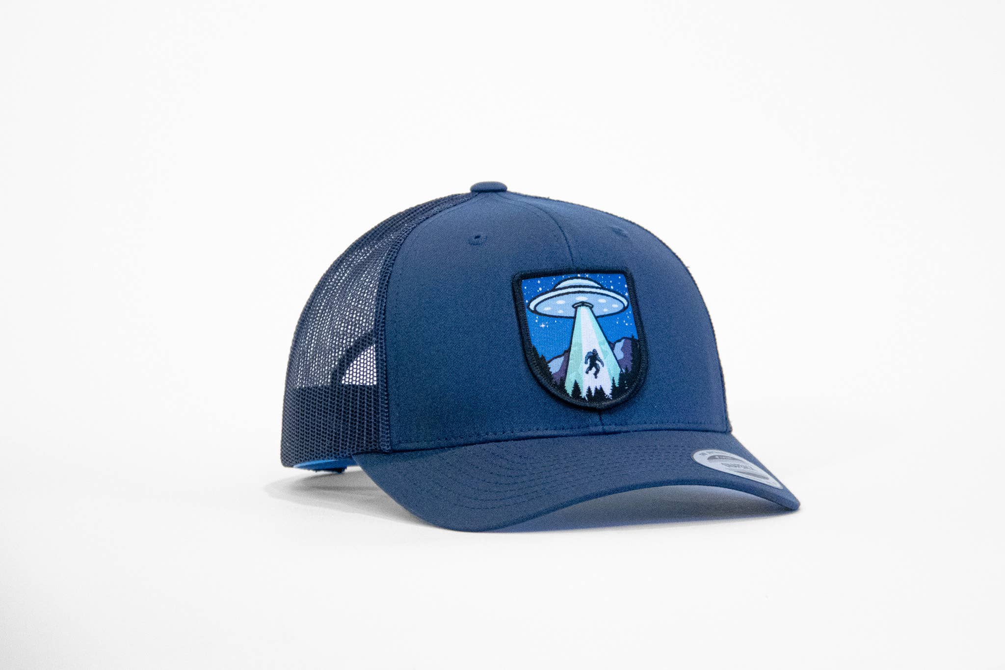 Squatchy - Vente Casquette de camionneur – unisexe - Bigfoot UFO Conspiracy | Casquette Trucker4