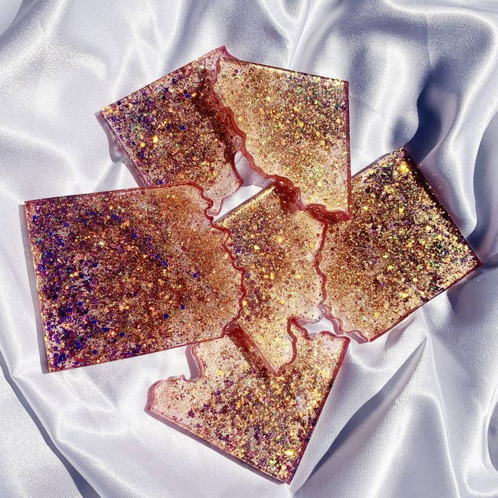 Rose Gold Geode Resin Coaster Tray - Set of 6 for wholesale by Nony Design Company