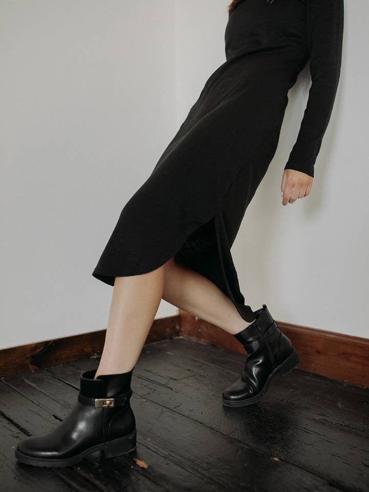 Summer Camp – wholesale Dress – Women's – Hooded Midi Dress11