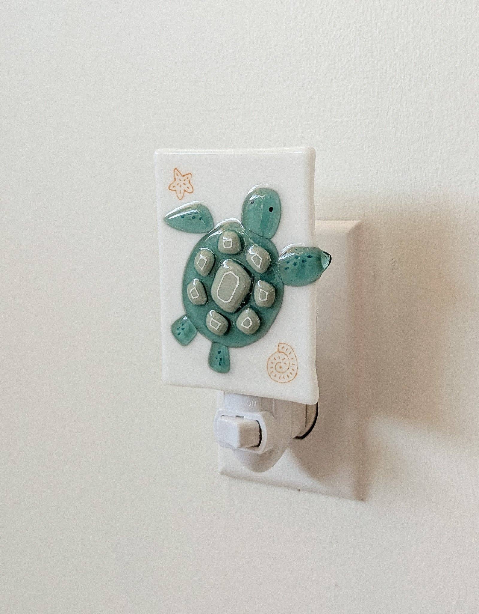 Shine on me Distribution - Vente Veilleuse - Enfant et bébé - Veilleuse - Tortue de mer - Veille sur toi1