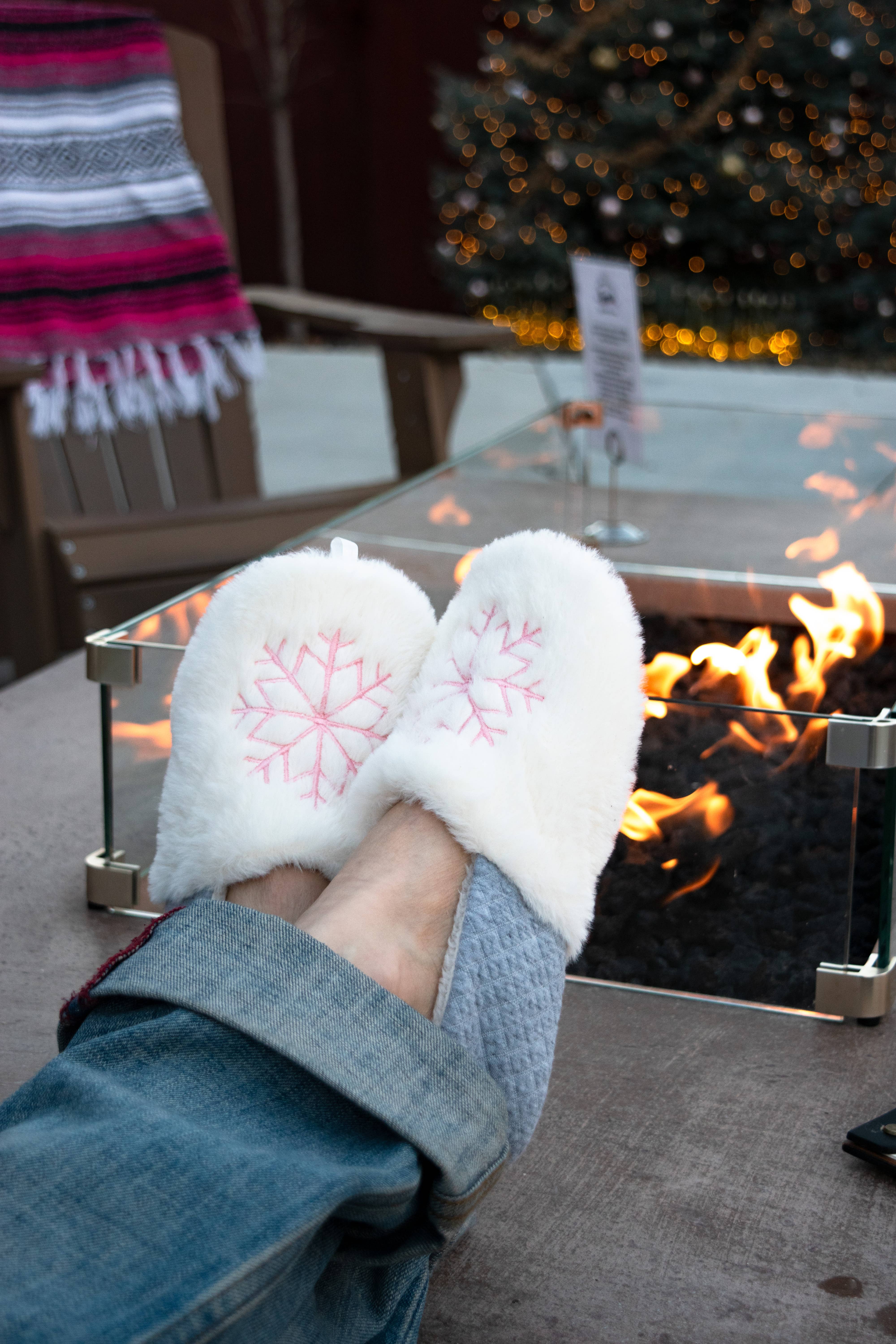 High Desert Gear - Wholesale Slippers - Women's - Winter Snowflake Cozy Slippers3