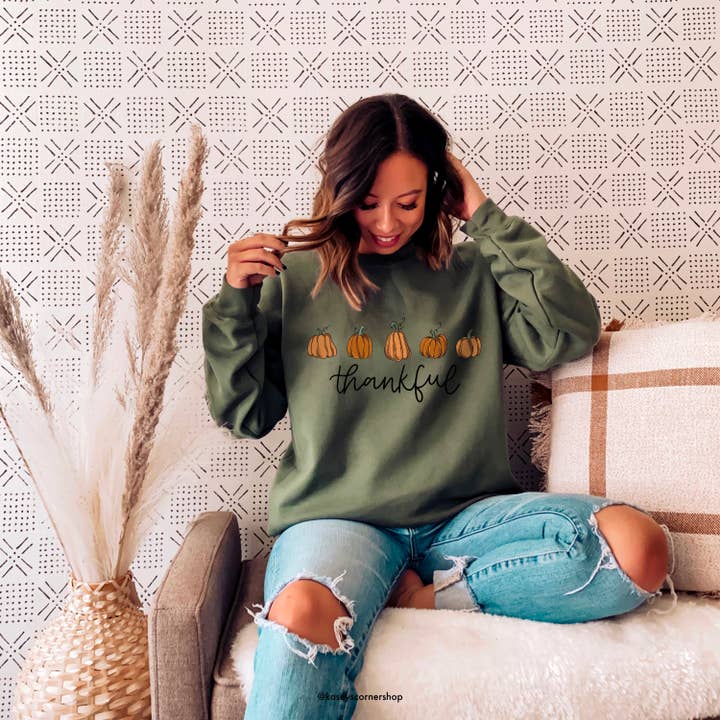 Sweatshirt de Gola Redonda Abóbora (Cor: Verde) por atacado de Common Grace Print Shop