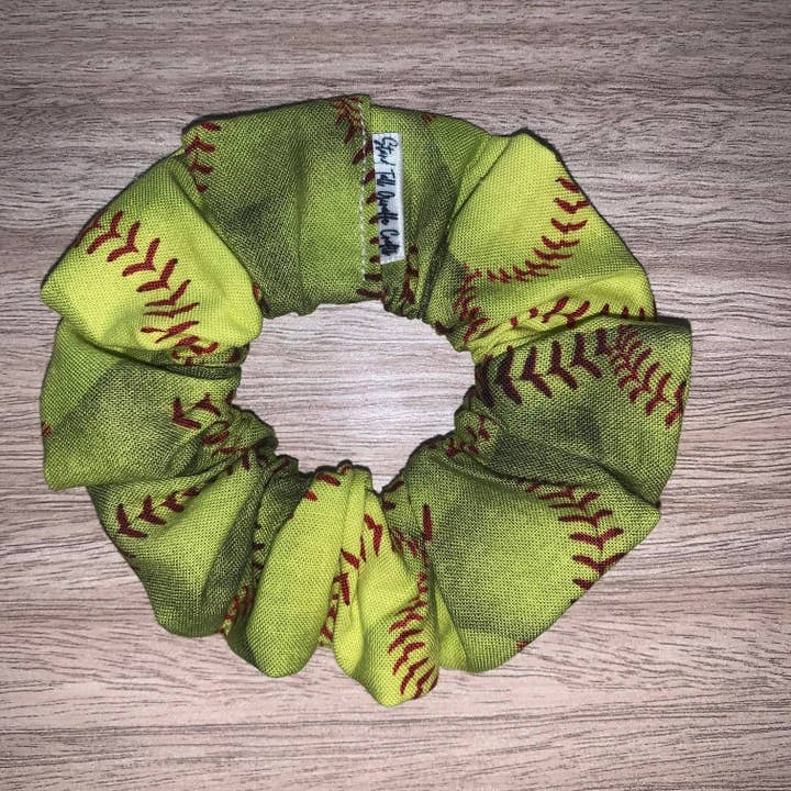 Elastico per capelli verde softball per la vendita all'ingrosso da parte di Stand Tall Giraffe Crafts