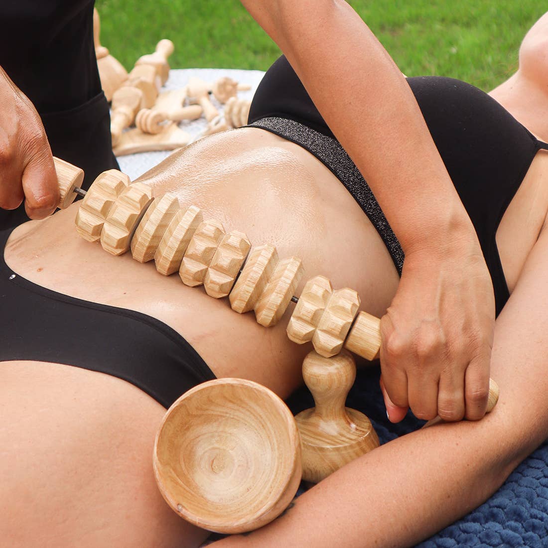 Beauty spa Virtual LLC - Wholesale Body Massager - Colombian Wooden Tools Massager with Shelf4