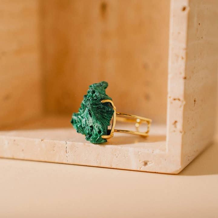 PHOEBE´S - Wholesale Cocktail/Statement Ring - Anillo de Malaquita en Bruto, Anillo Verde, Joyería de Piedras Preciosas