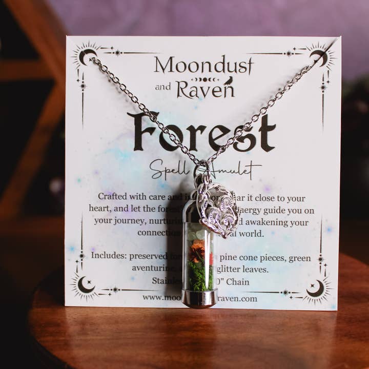 Moondust and Raven - Vendita all'ingrosso Collana con ciondolo/pendaglio - Collana con amuleto Forest Spell Jar, gioielli in cristallo da strega