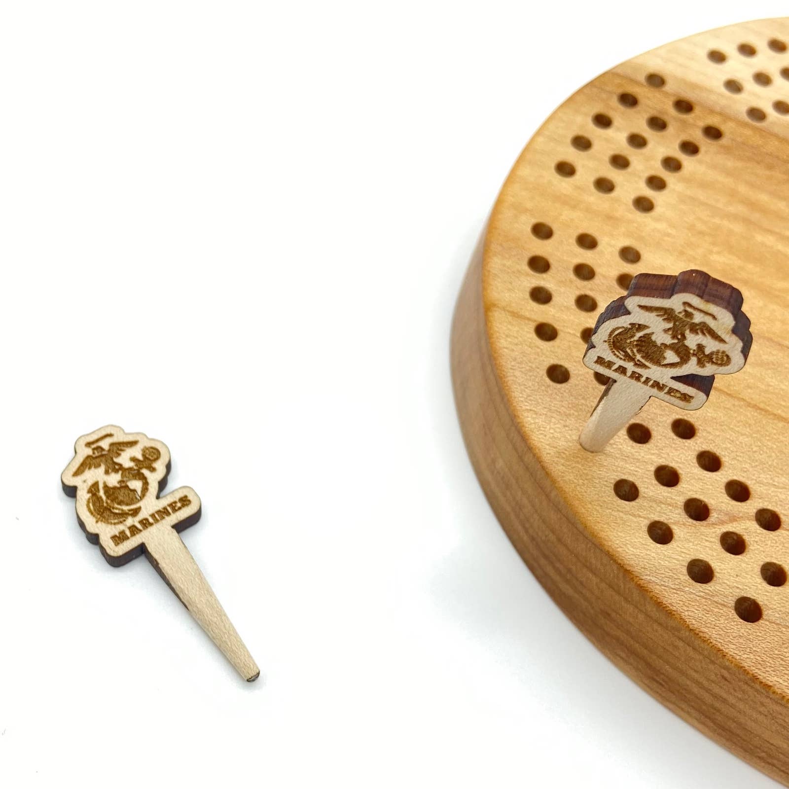 Cast & Carve - Venta al por mayor Juegos de mesa - Pinzas para cribbage, diseño de vida silvestre y cualquier diseño personalizado60