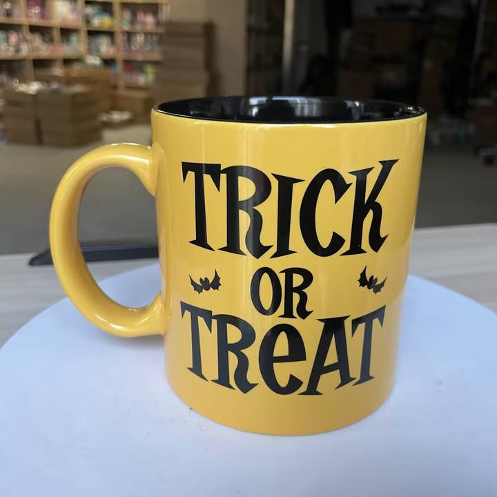 Silver Buffalo - Vente Tasse à café - Tasse en céramique 20oz Peanuts Halloween Snoopy Trick Or Treat3