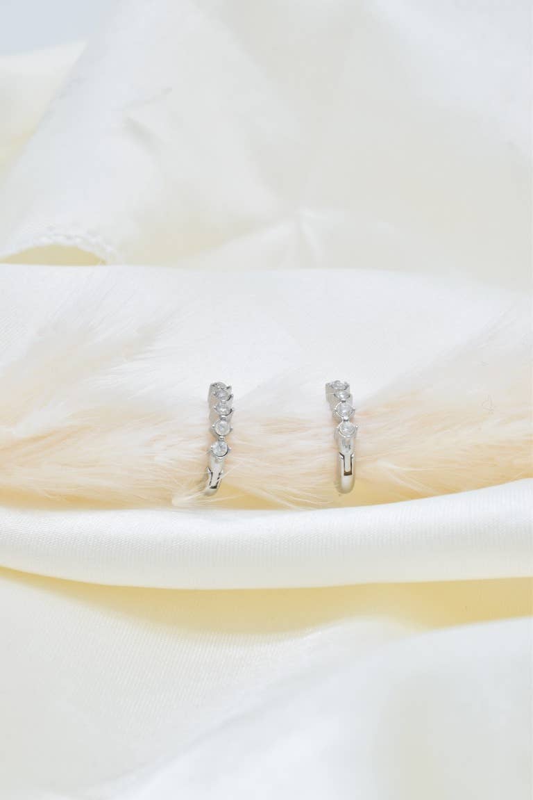 Kapyco - Wholesale Hoop Earrings - Mini Creole rhinestone in stainless steel - BO1004145