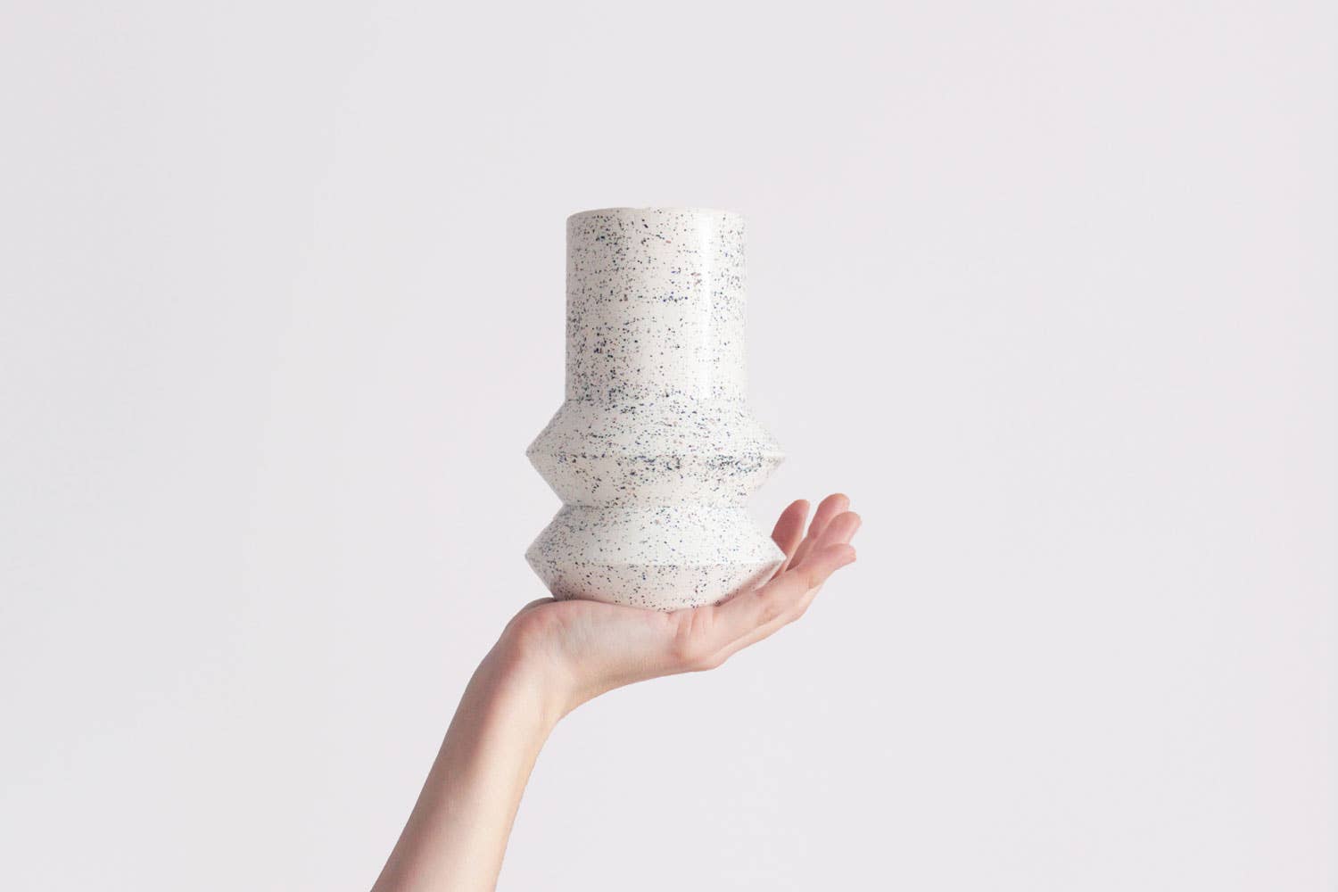 TEMPLE CERAMIC - Wholesale Vase - Geo Vase - White Spots