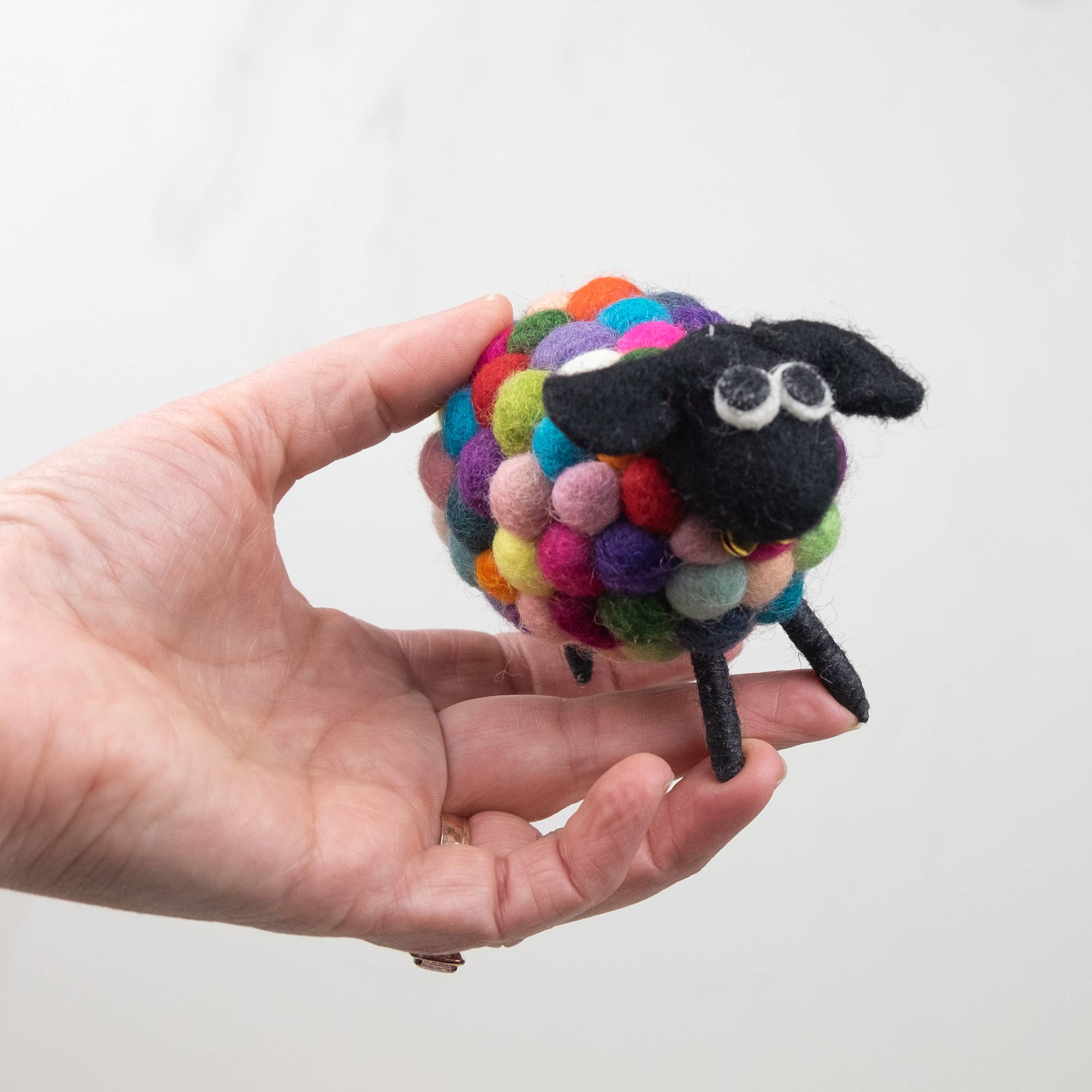 The Winding Road - Wholesale Decorative Tabletop Object - Sheep - Ball - Rainbow1