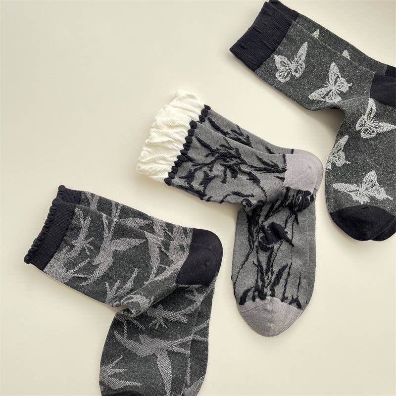 Tourtiwi – wholesale Socks – Women's – Artful Grey Crew Socks - Bird, Butterfly & Botanical Motifs6