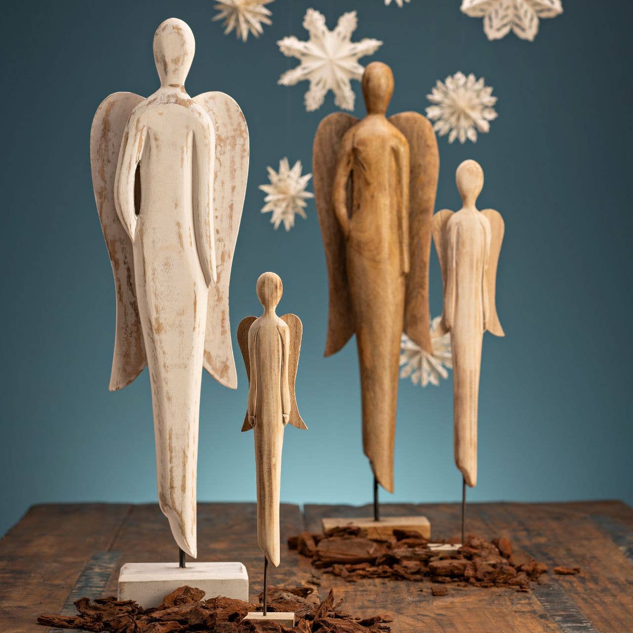 Wurm - Wholesale Decorative Figurine - Standing angel made of mango wood white (W/H/D) 16x59x10cm1