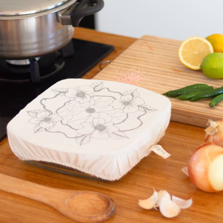 Halo Dish Covers - Wholesale Food Storage Wrap/Bag - Halo Dish and Casserole Cover Square | Edible Flowers1