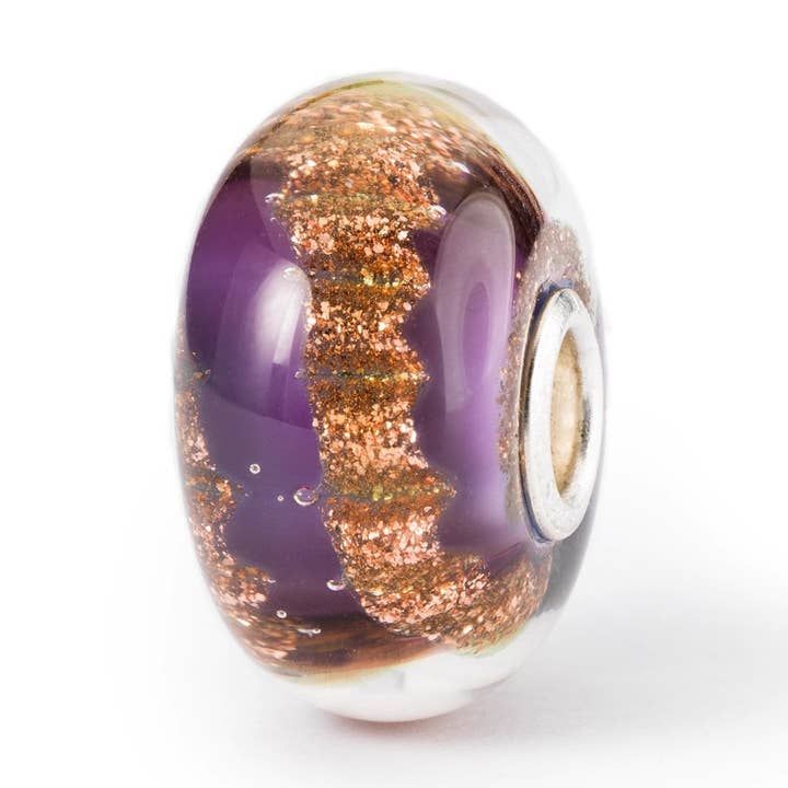 Queen of Duty Bead for wholesale by Trollbeads