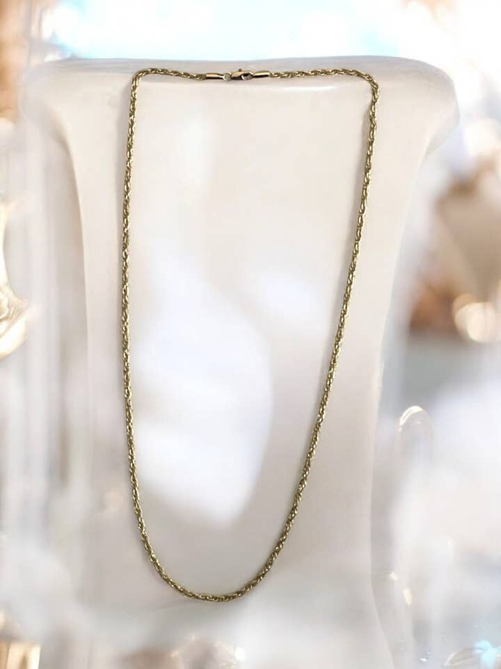Corrente Torcida 24 polegadas Banhada a Ouro 14k por atacado de Divina Jewelry & Accessories LLC