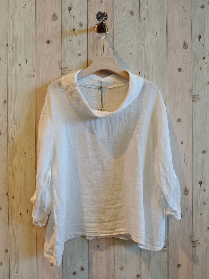 Linen & More - Wholesale Blouse - Women's - REF 10644 100% LINEN BOAT NECK BLOUSE