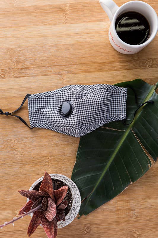 Leto Accessories - Wholesale Protective Face Mask/Shield - Checkered Mask With Colored Filter2